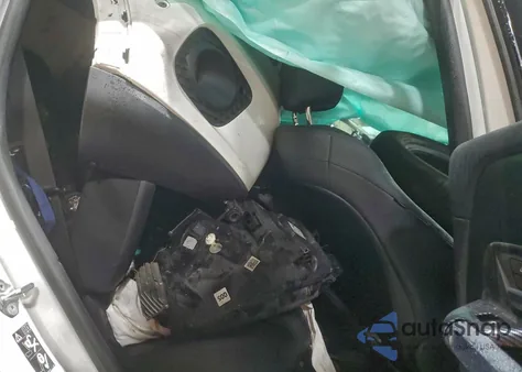 2021 Mercedes-Benz Glb 250 4Matic z USA, uszkodzony, nr VIN W1N4M4HB8MW108400